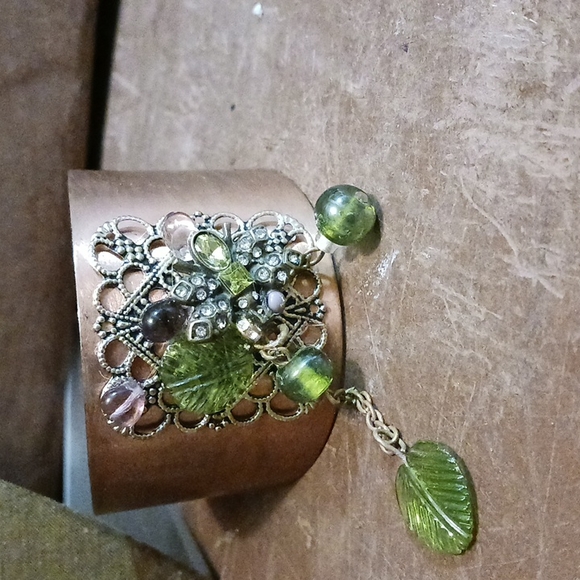 3 Amazing Jewelry pieces - Picture 7 of 11